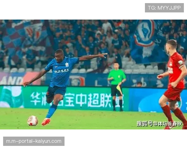 中央海岸水手身体对抗占优 申花中场出球受到持续限制